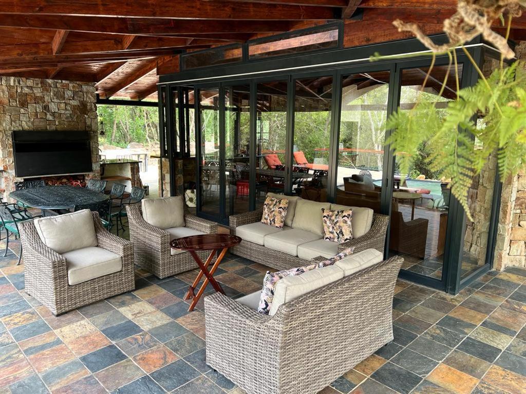 Heysbrook Estate - Luxurious Lodges In A Private Valley Waterval-Onder Ngoại thất bức ảnh